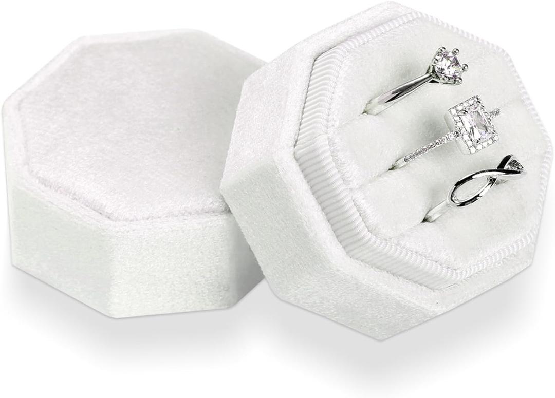 WantGor Velvet Ring Box, 3 Slots Jewelry Ring Gift Box Vintage Ring Display Holder Case for Wedding Ceremony Proposal Engagement (White)