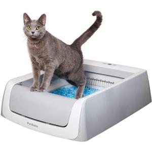PetSafe ScoopFree Crystal Pro Self Cleaning Cat Litter Box, Includes 1 Disposable Crystal Litter Tray (Uncovered, Regular)