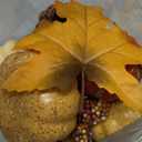 Artgar Pumpkin Decor Set, 23 PCS Fall Harvest Decorations Including Mini Pumpkins, Acorns, Pinecones, Berries, Maple Leaves for Home Table Wedding DIY Fall Halloween Thanksgiving Decor
