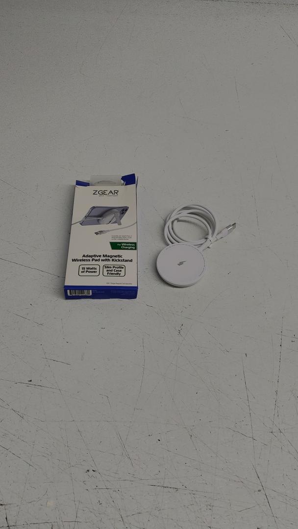ZGEAR ADAPTIVE MAGNETIC WIRELESS PAD with Kickstand 15 Watts