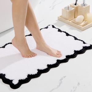 ORTIGIA Cute Scalloped Bathroom Rugs Non Slip Washable, Quick Dry Absorbent Plush Microfiber Bath Mats, Fun White and Black Bathmat for Bath Room Bathtub Shower, Floor Carpet for Sink Bedroom, 20x32