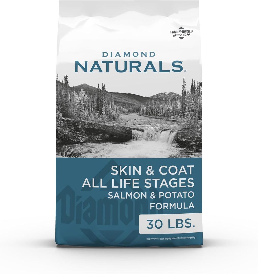 Diamond Naturals Skin & Coat Real Salmon and Potato Recipe Dry Dog Food with Quality Protein, Omega Fatty Acids, Probiotics and Essential Nutrients to Promote Healthy Skin and Coat 30lb (EXP 08/03/27)