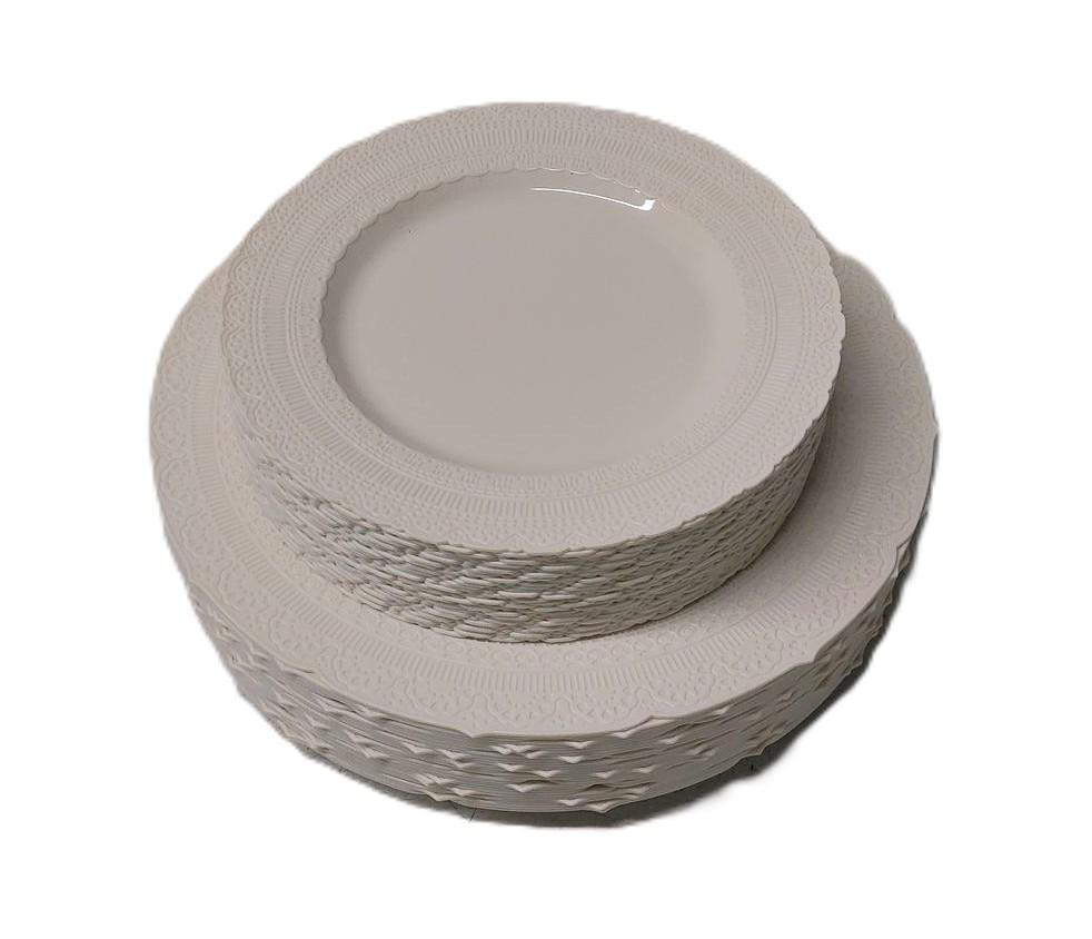 Nervure 30 Dinner Plates, 30 Desert Plates. Plastic