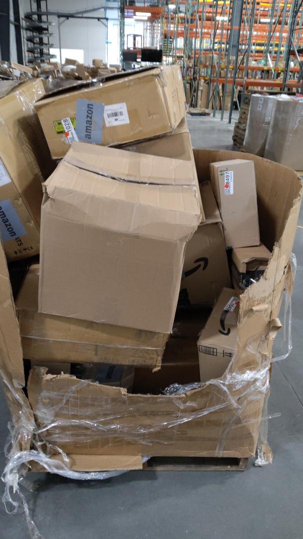 Pallet of Salvage Items