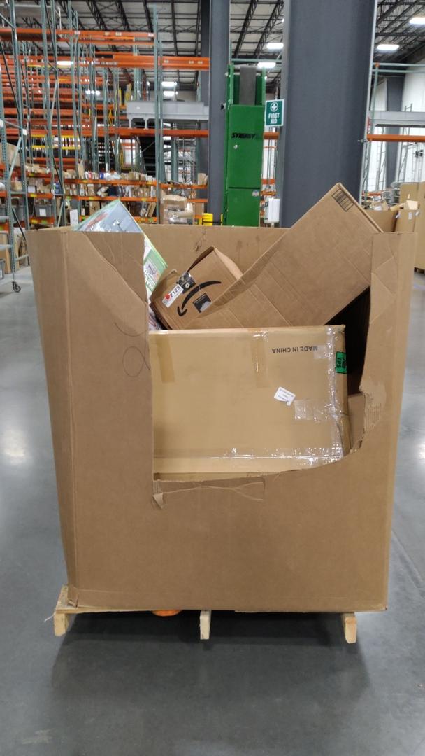 Pallet of Salvage Items