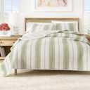 Great Bay Home Striped Quilt Set - 3-Piece King/California King Size Farmhouse Bedding Set - Lightweight, All-Season, Reversible Bedspread (White/Green)