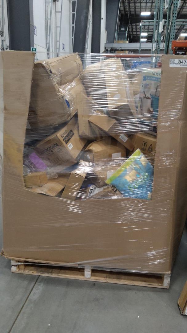 Pallet of Salvage Items