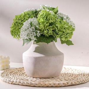 Mitt&Ditt Ceramic Flower Vase, 5.3 inch Off-White Farmhouse Rustic Vase, Handcrafted Weathered Pottery Vases, Small Flower Terracotta Vases for Home Decor, Living Room, Table, Shelf,  Antique