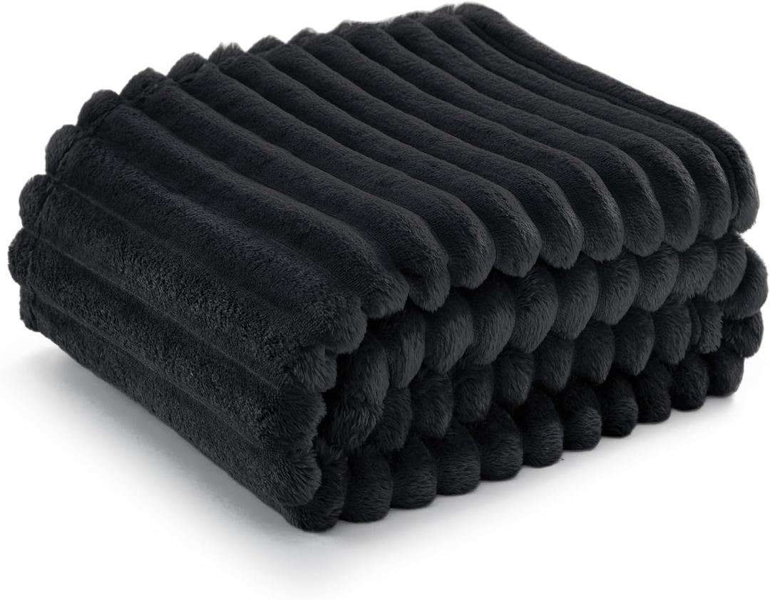 Bedsure GentleSoft Black Fleece Blanket for Couch - Cozy Soft Blankets for Women, Cute Small Throws for Girls, 50x70 Inches