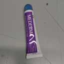 Mederma Advanced Scar Gel - Treats Old & New Scars, Reduces Appearance of Scars from Acne, Surgery, Burns, Injury & Stretch Marks, 0.70 Oz (20g)