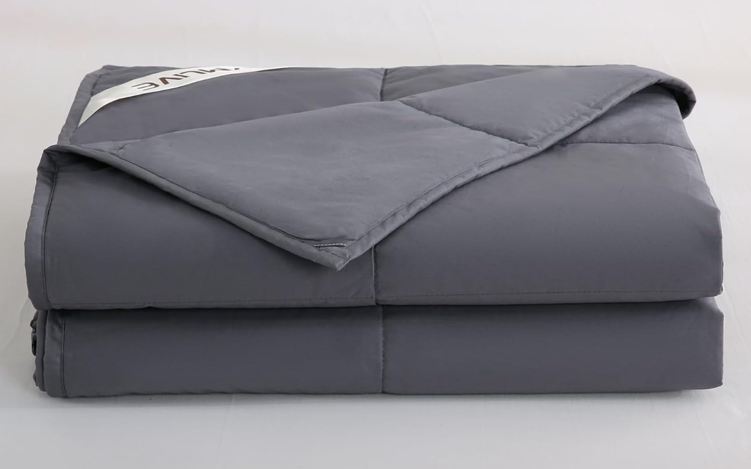 Summer Lightweight Wool Comforter Queen Size, 100GSM Thin Duvet Insert, Noiseless Cotton Shell, Breathable Light Down Alternative Comforter(Dark Gray)