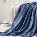BEDELITE Fleece Blanket Twin Size  3D Ribbed Jacquard Soft and Warm Decorative Fuzzy Blankets  Cozy, Fluffy, Plush Lightweight Throw Blankets for Couch, Bed, Sofa(Navy Blue, 60x80 inches)