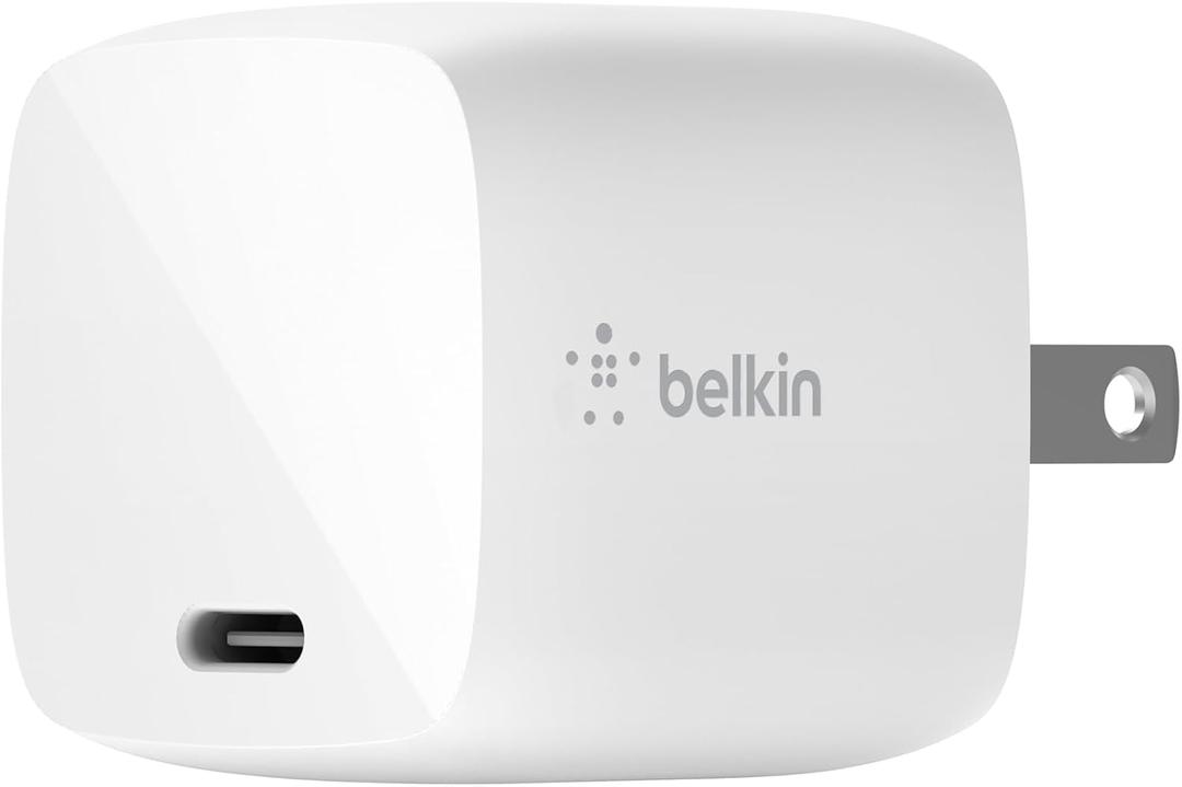 Belkin USB C Charger Block 30W - GaN Power Delivery - Fast Charging USB-C Charger for iPhone 16, 15, 15 Plus, 15 Pro, MacBook Pro, iPad Pro, Nintendo Switch 2