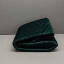 Tribeca Living Velvet Twin Quilt Set, Two-Piece Box Stitch Bedding Set Includes One Oversized Quilt & One Sham Pillowcase, 260GSM Super Soft Velvet, Florence/Emerald Green