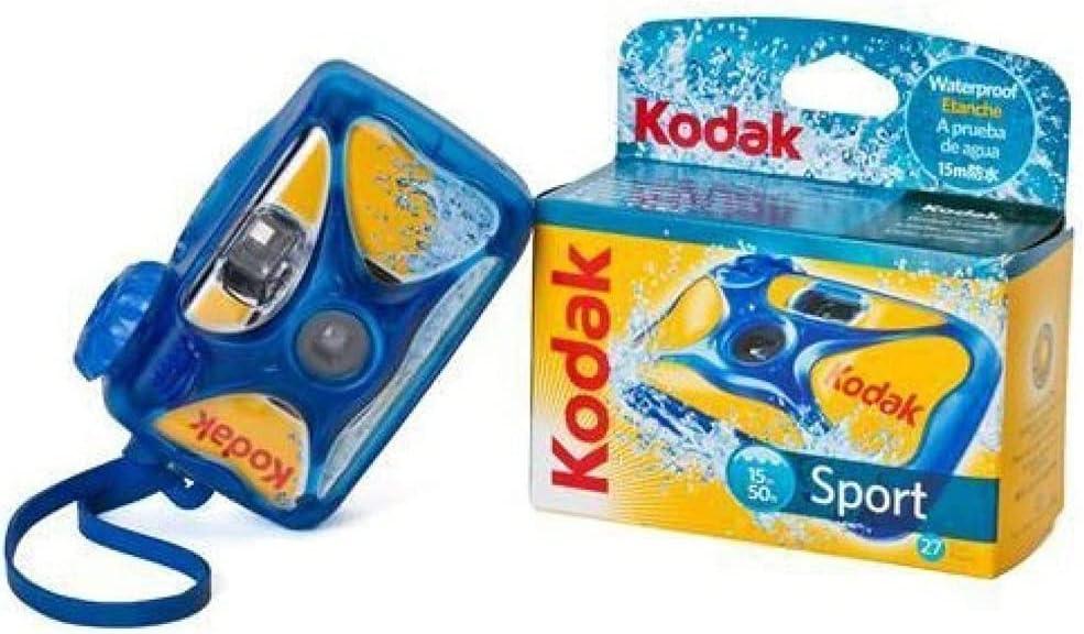 Kodak Sport Underwater Single-Use Disposable Camera with 800 Speed 27-Exposure Film