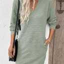 EVALESS Womens Fall Dresses 2026 Long Sleeve V Neck Casual Dress Textured Loose Fit Shift Mini Dress with Pockets (Green, M)
