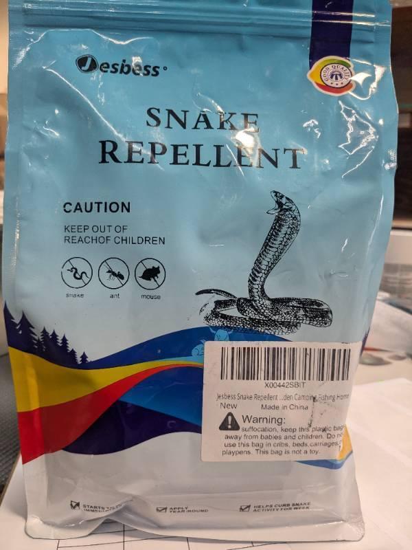 Pack Of 2 Jessbess Snake Repellant for Yard, Powerful Snake Away Repellent Pet Safe, Natural Snake Repellent for Outdoors Indoor Yard Lawn Garden Camping