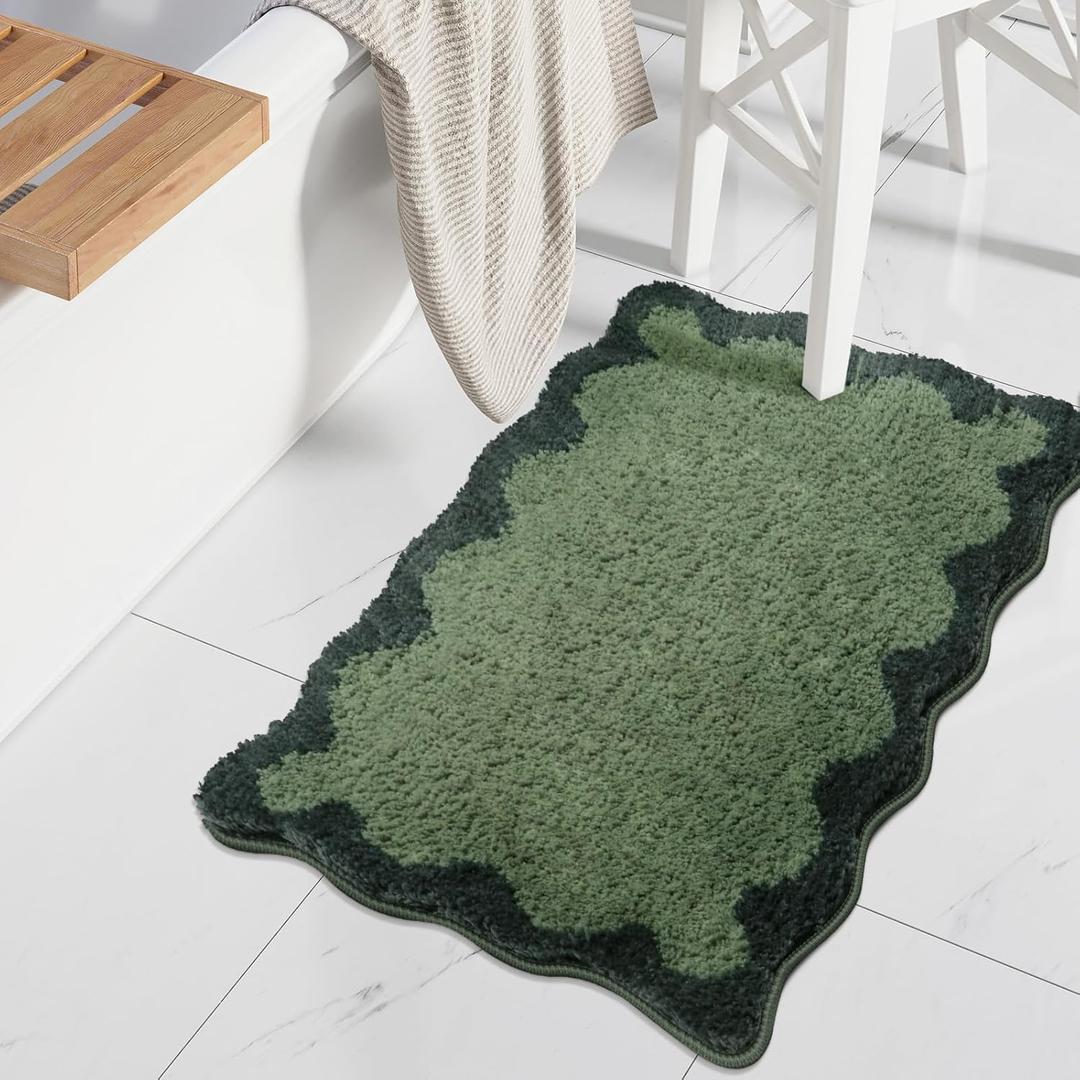 Uphome Bath Mats for Bathroom, Cute Green Absorbent Bathroom Rug Non Slip, 18x26 Soft Scalloped Machine Washable Shaggy Microfiber Bathroom Mat for Shower, Floor, Tub, Sink