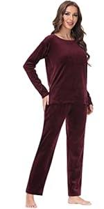 COZZIPLUS Women Velour Lounge Set 2 Piece Velvet Pajama Set Sweatsuit Crew Neck Sweatshirt and Elastic Waist Sweatpant(Burgundy, L)