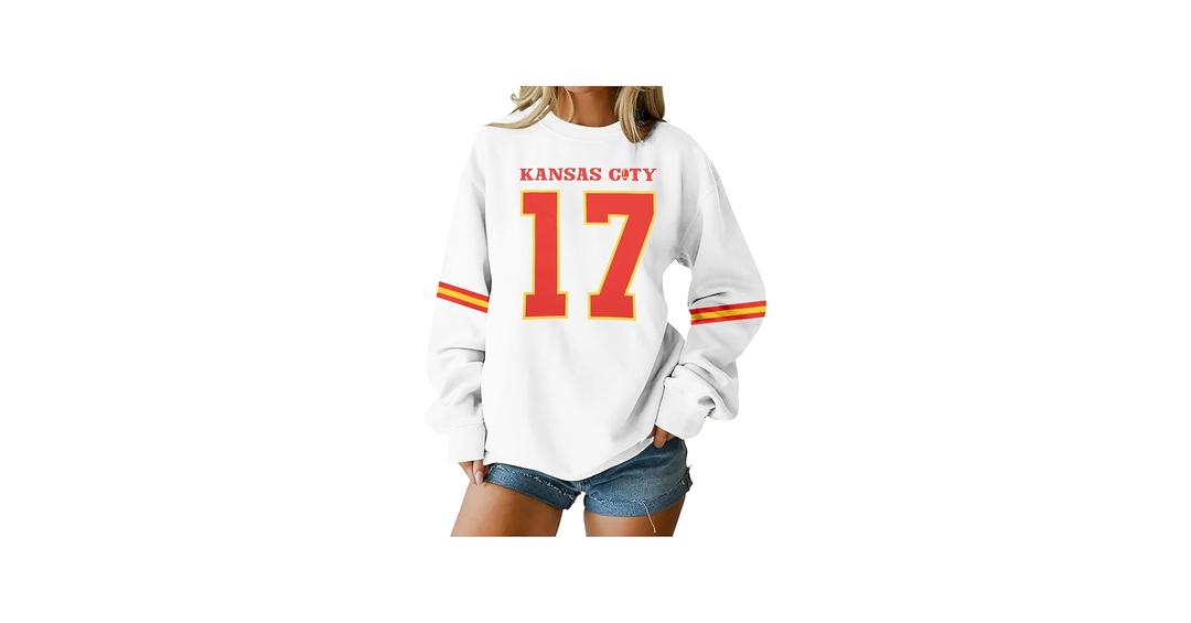 LOTUCY Football Sweatshirt Women Game Day Sweatshirts Football Team Fans Pullover Shirt Heart Graphic Long Sleeve Tops (Small, )