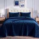 Tribeca Living Velvet King Quilt Set - Three-Piece Honeycomb Stitch Bedding, Super Soft 260GSM Velvet, Oversized Quilt and Two Sham Pillowcases, Navy Blue