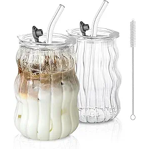 Glass Cups with Lids and Straws,530 ml Iced Coffee Glass Travel Mug,Vertical Stripes Iced Coffee Glasses,Suitable for Hot and Cold Drinks