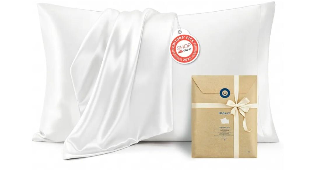 Bedsure Satin Pillowcases, Similar to Silk Pillow Cases Queen Size Set of 2, Pure White Cooling Pillow Case for Sleeping Women with Envelope Closure, Gifts for Women Men, 20x30 Inches, 2pcs