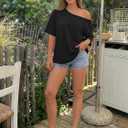 Trendy Queen Womens Off the Shoulder Tops Oversized T-Shirts Short Sleeve Tees Summer 2026 Casual Spring Clothes (Black, XL)