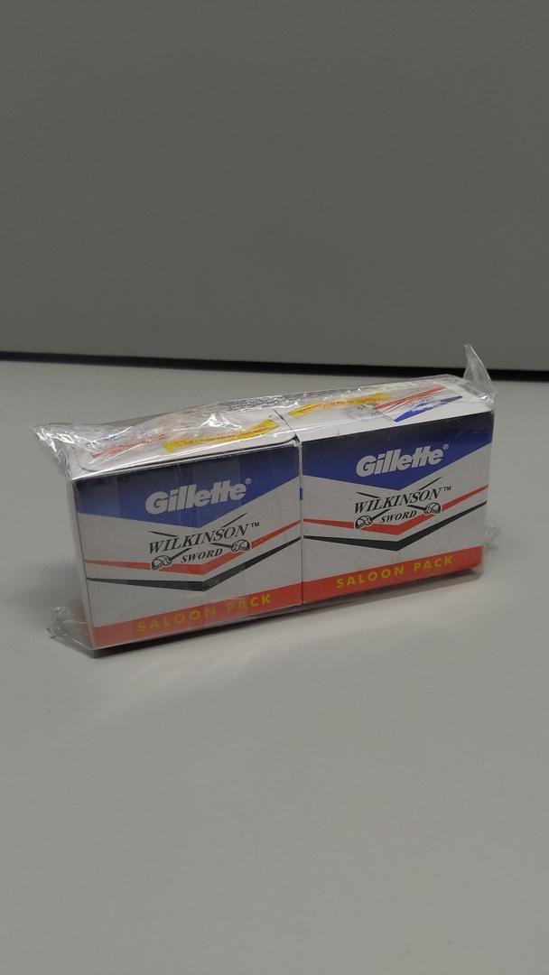 Gillette Saloon Double Edge Razor Blades, 5 Tucks of 10 Blades Each, Pack of 2.