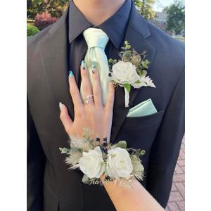 Rinlong Corsage and Boutonniere Set White Green Corsages Boho Groom Artificial Dried Flower Boutonniere for Men Wedding Homecoming Prom