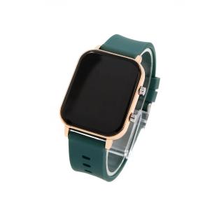 Smart Watch With Touchscreen Display And Green Silicone Band