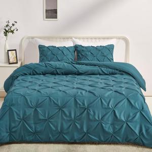 Amazon Basics All-Season Down-Alternative 3-Piece Comforter Bedding Set with Microfiber Pillow Shams, Pinch Pleat Design, Full/Queen, Dark Teal