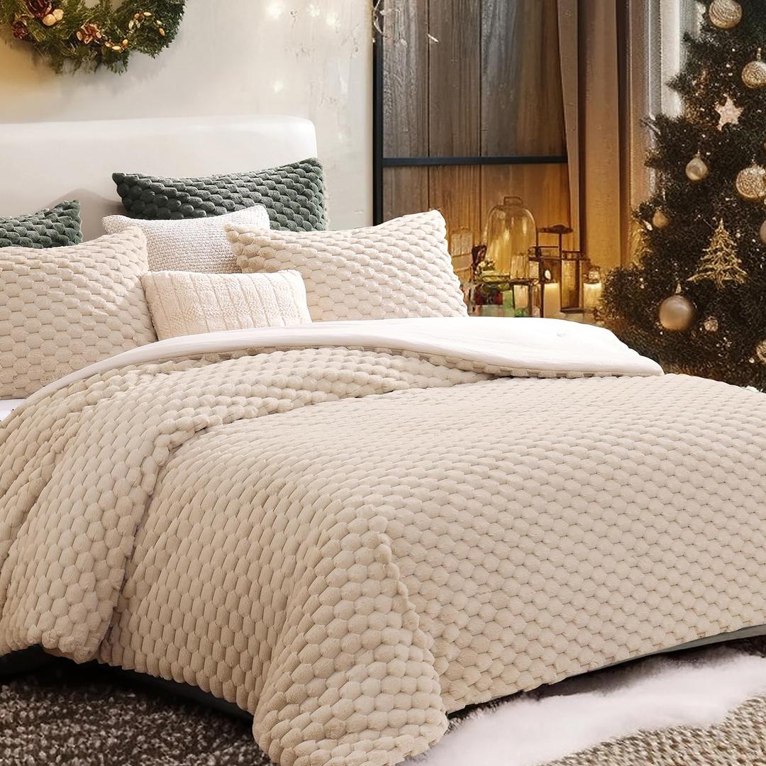 CASAAGUSTO Fluffy Queen Comforter Set, Burgundy Luxury Rabbit Faux Fur Comforter Set Queen Size, 3 Pieces Soft Fuzzy Warm Bedding Set for Winter Autumn, Thick Plush Bed Comforter with 2 Pillowcases, Beige