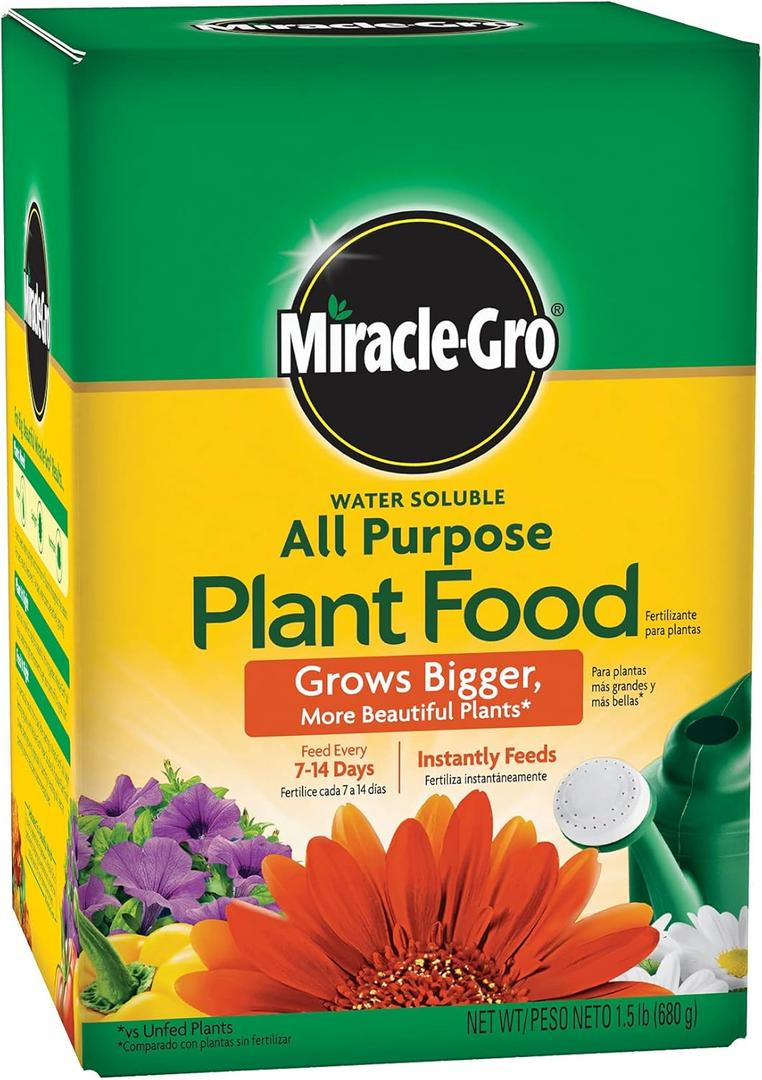 Miracle-Gro Water Soluble All Purpose Plant Food, For All Indoor or Outdoor Plants, Roses, Flowers, Vegetables, Houseplants, Trees, and Shrubs, 1.5 lbs