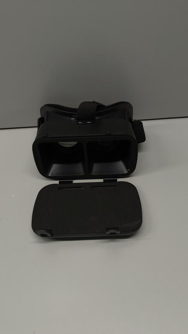 Orzly VR Headset Designed for Nintendo Switch & Switch OLED Console with Adjustable Lens for a Virtual Reality Gaming Experience and for Labo VR - White - Gift Boxed Edition