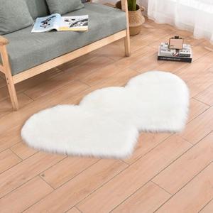 Faux Fur Sheepskin Small Area Rugs Fluffy Seat Pad Double Hearts Shaped Carpets, 24x35 Inches Luxurious Wool Foot Mats Home Decor for Nursery Living Room Bedroom Pet Kids Room (White)