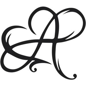 Luxshiny Heart Wall Decor Hanging Ornament Metal Sign for Indoor Decoration Eternal Love Design for Bedroom and Living Room