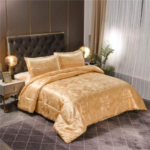 Queen Comforter Set- Luxury Gold Silk Bed Set All Season Lightweight Quilt Soft Microfiber Bedding comforters & Sets Matching 2 Pillow Shams (Full/Queen, 3 Pieces, 88-by-88 inches)