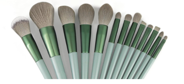Makeup Brushes Set with Beauty Blender, Foundation Brush Eyeshadow Concealers Powder Brushes
