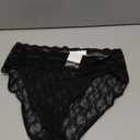 b.tempt'd by Wacoal Women's Lace Kiss Hi Leg Panty Briefs, Night, Medium