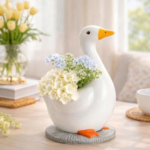FoldTier Silly Goose Vase Ceramic Cute Flower Vase Goose Birthday Party Table Centerpieces White Animal Planter Pot Home Decor for Office Living Room Kitchen Bathroom Decor Housewarming Gifts