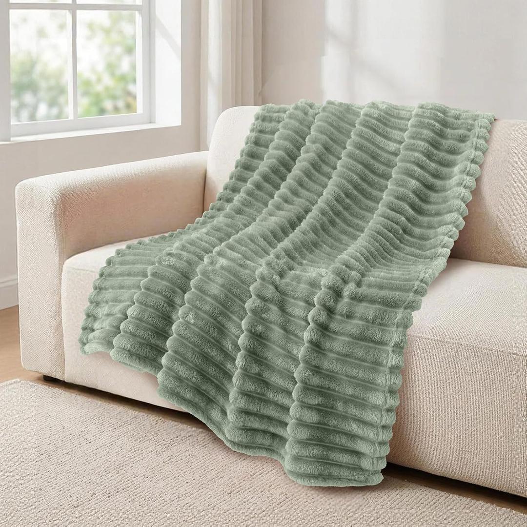 Vessia Flannel Fleece Throw Blanket for Couch,Sofa,Bed, 300GSM Striped Sage Green Throw Blanket for Adults and Kids, Super Soft Warm Cozy Lightweight Home Decor for All-Season, 74"x48"