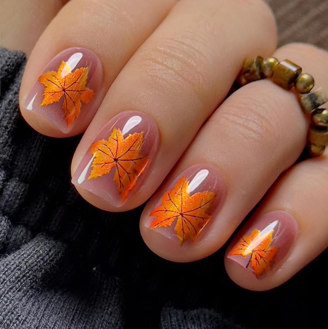 4 x CurvLife Fall Press On Nails Short Oval Maple Leaf Design Soft Gel Salon Quality False Nails Fake Nails with Glue, Long Lasting Daily Nail Tips for Women