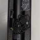 Waterless Scent Diffuser Starter Kit - Suitable for Home and Hotel Series Air Diffuser, 800 Square Inches of Coverage, 5 Kinds of Scented Essential Oils, Remote Control (Black)