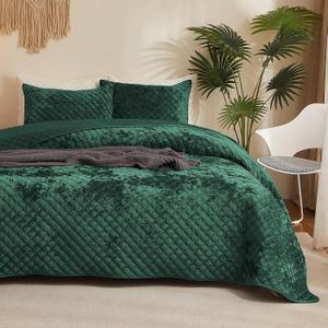 Luxury Soft Velvet Quilt Set King Size - Lightweight Velvet Bedding Set for All Season, Oversized Bedspread Coverlet Comforter Set with 2 Pillow Shams, Green, Diamond