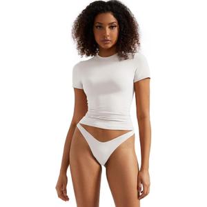 SUUKSESS Women Double Lined Fitted Basic Tee Crew Neck Short Sleeve Y2K Crop Top (Large, Snow White)