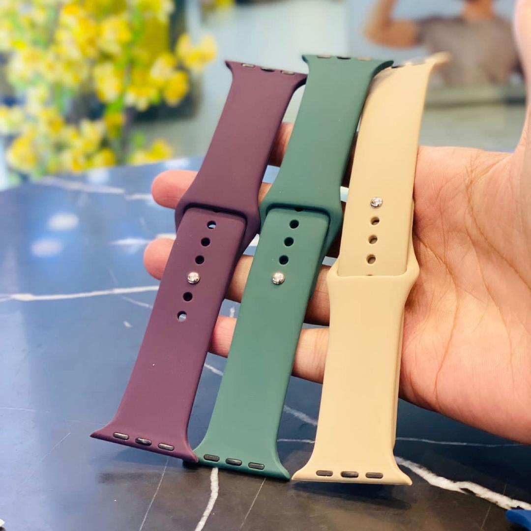 Bands Compatible for Apple Watch Band Women Men, Soft Silicone Sport Replacement Band for iWatch Apple Watch Series 10 9 8 7 6 5 4 3 SE Ultra