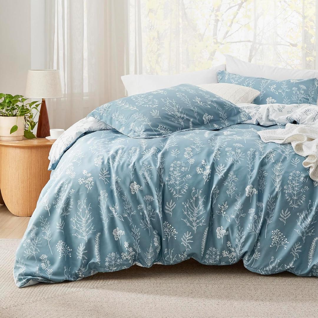 Bedsure Duvet Cover King Size - Reversible Mineral Blue King Duvet Cover Set with Zipper Closure, 3 Pieces Floral Patterned Bedding Set with 8 Corner Ties and 2 Pillow Shams (King (104" x 90"))
