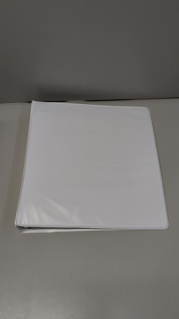 Cardinal Economy 3-Ring Binders, 2", Round Rings, Holds 475 Sheets, ClearVue Presentation View, Non-Stick, White, Carton of 12 (90641)