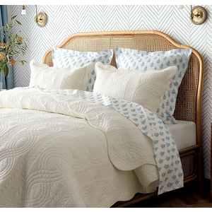 EVERGRACE 100% Cotton Scallop Quilt Set, King Size – Lightweight Bedspread Soft Prewashed Matelasse Coverlet for Cozy and Elegant Bedding, Ivory Cream